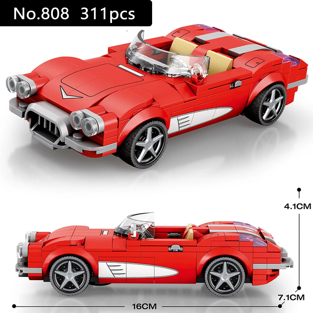 Voitures de sport de plusieurs époques en briques de construction