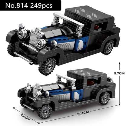 Voitures de sport de plusieurs époques en briques de construction